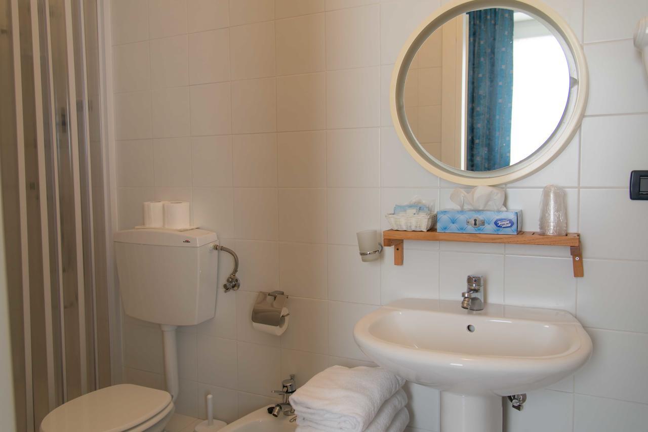 Hotel Elisabetta Sestri Levante Exteriör bild